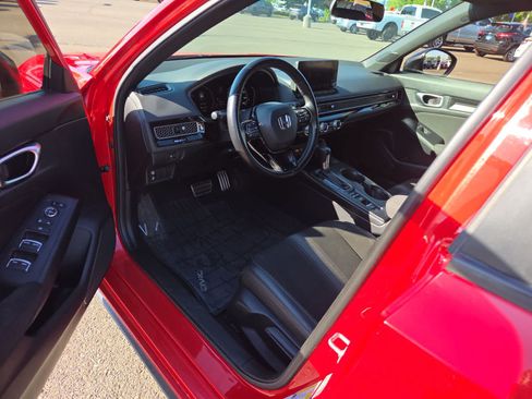 Used 2023 Honda Civic Sport image 10