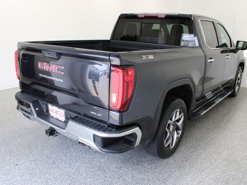 Used 2023 GMC Sierra 1500 SLT AWD/4WD image 7