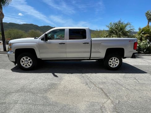 Used 2015 Chevrolet Silverado 2500 LT w/ Z71 Package, Off-Road image 8