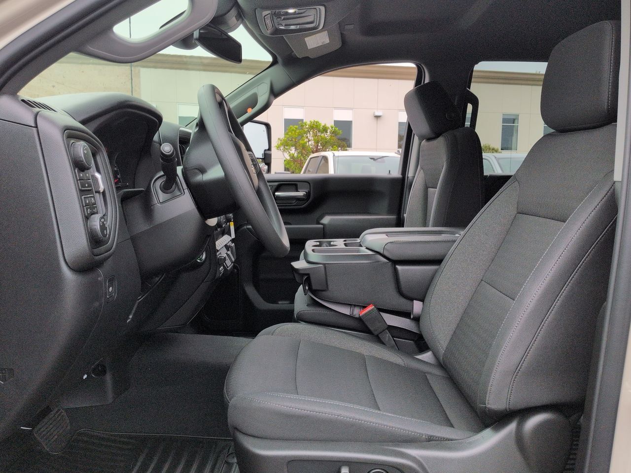 New 2026 Chevrolet Silverado 2500 Custom w/ Custom Value Package AWD/4WD image 20