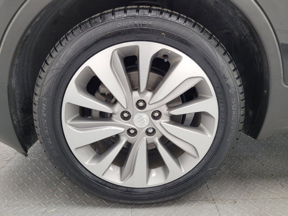 Used 2020 Buick Encore Preferred FWD image 31