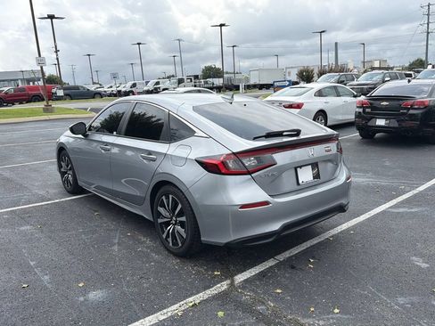 Used 2023 Honda Civic EX-L image 6