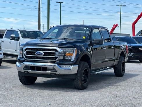 Used 2022 Ford F150 XLT w/ Equipment Group 302A High AWD/4WD image 3