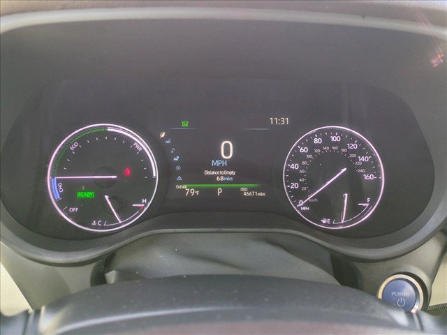 Used 2024 Toyota Sienna Platinum FWD image 11