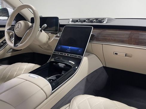 Used 2023 Mercedes-Benz S 580 4MATIC Sedan image 28