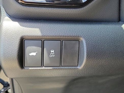 Used 2023 Honda Pilot EX-L image 11