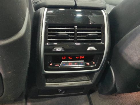 Used 2021 BMW X5 xDrive40i w/ Premium Package 2 AWD/4WD image 35