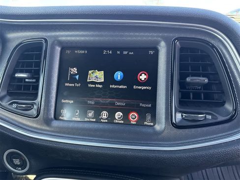 Used 2016 Dodge Challenger SXT Plus image 14