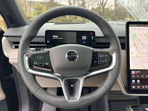 New 2025 Volvo EX90 Plus w/ Protection Package Premier AWD/4WD image 14