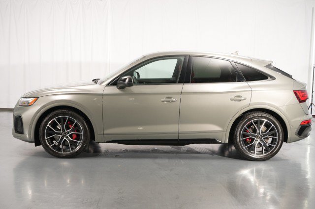 Used 2023 Audi SQ5 Prestige w/ Prestige Package AWD/4WD image 2