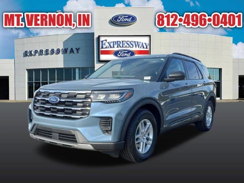 New 2026 Ford Explorer Active RWD image 2