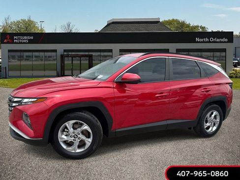 Used 2023 Hyundai Tucson SEL FWD image 1