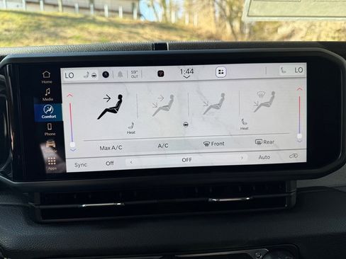 Used 2025 Jeep Wrangler Unlimited Sport image 22