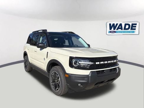 New 2025 Ford Bronco Sport Outer Banks AWD/4WD image 3