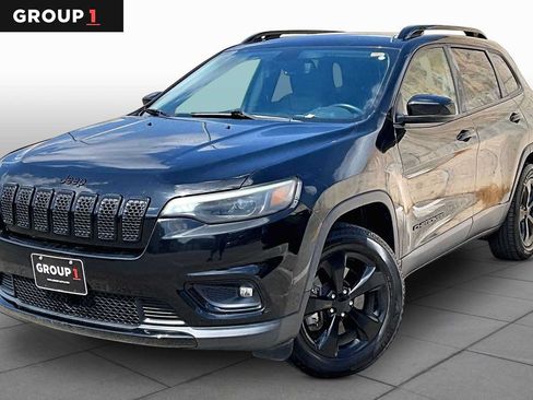 Used 2020 Jeep Cherokee Latitude Plus AWD/4WD image 1