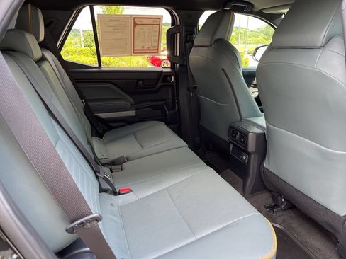 Used 2025 Toyota 4Runner Trailhunter AWD/4WD image 25