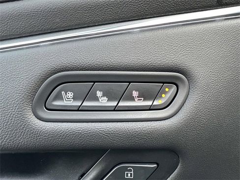 Certified 2024 Cadillac Escalade Premium Luxury w/ LPO, Floor Liner Package image 15