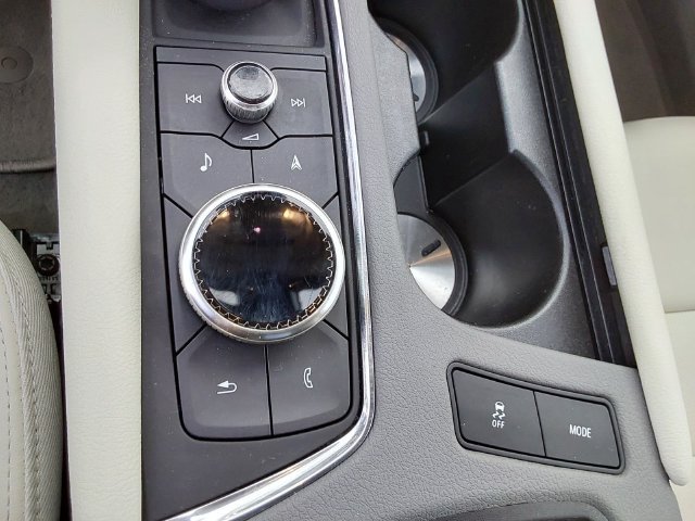 Used 2024 Cadillac XT5 Premium Luxury w/ LPO, Floor Liner Package AWD/4WD image 36