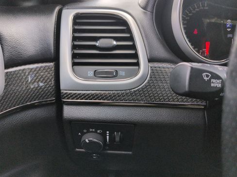 Used 2018 Jeep Grand Cherokee Trackhawk image 18