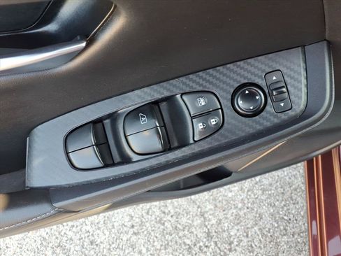 Used 2024 Nissan Sentra SV FWD image 22