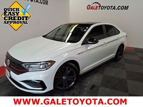 Used 2019 Volkswagen Jetta GLI image 1