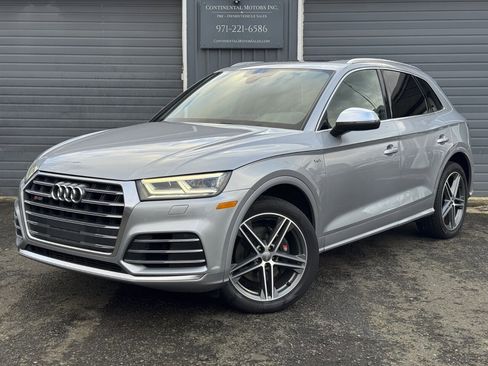 Used 2018 Audi SQ5 Premium Plus w/ Navigation Package image 1