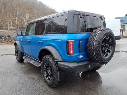 New 2026 Ford Bronco Badlands image 3