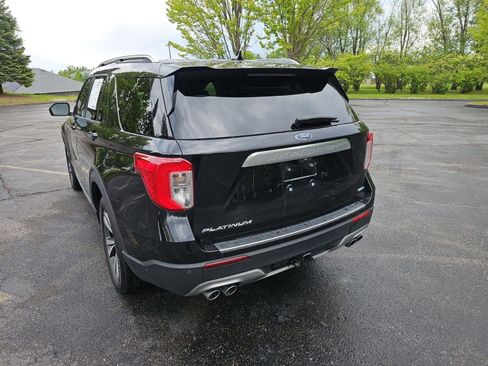 Used 2020 Ford Explorer Platinum AWD/4WD image 3