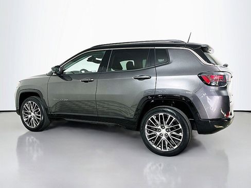 Used 2022 Jeep Compass Limited w/ Elite Group image 5
