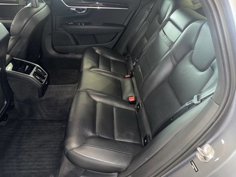 Used 2018 Volvo S90 T6 Momentum AWD/4WD image 37
