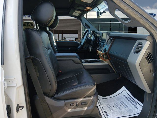 Used 2015 Ford F250 Lariat w/ Lariat Ultimate Package AWD/4WD image 15