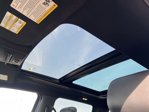 Used 2017 Ford F150 Raptor image 10