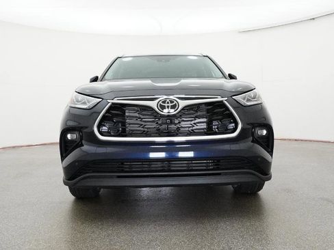 New 2026 Toyota Highlander Limited image 73