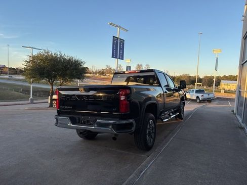 Used 2022 Chevrolet Silverado 2500 LT w/ All Star Edition image 8