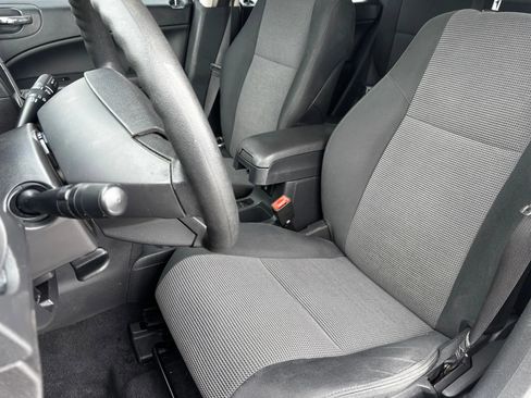 Used 2012 Dodge Caliber SXT image 16