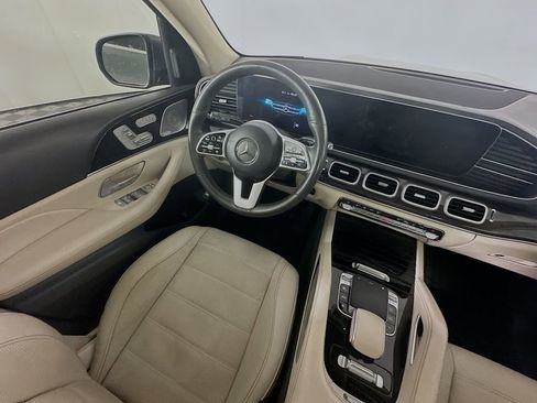 Used 2020 Mercedes-Benz GLS 450 4MATIC image 9