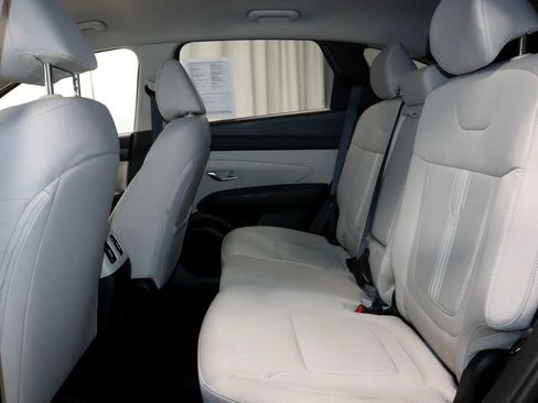 Certified 2025 Hyundai Tucson SEL AWD/4WD image 22