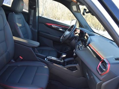 Certified 2024 Chevrolet TrailBlazer RS w/ Convenience Package image 12