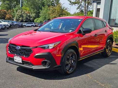Used 2024 Subaru Crosstrek 2.0i AWD/4WD image 3