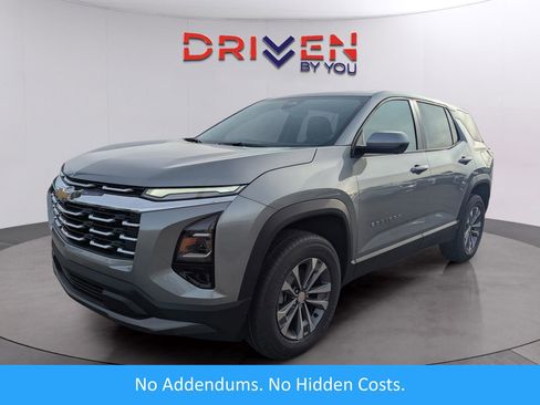 New 2026 Chevrolet Equinox LT w/ Convenience Package II image 1