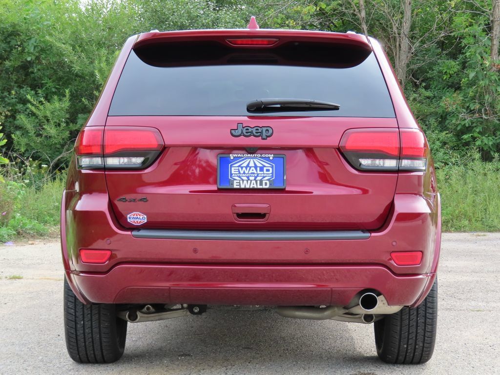 Used 2022 Jeep Grand Cherokee Laredo X AWD/4WD image 16