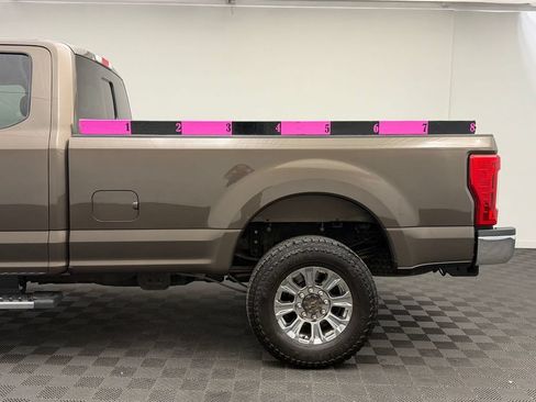 Used 2017 Ford F250 XLT w/ XLT Premium Package AWD/4WD image 25