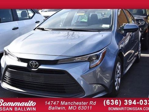 Used 2024 Toyota Corolla LE image 1