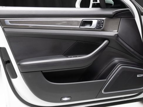 Used 2020 Porsche Panamera GTS w/ Premium Package Plus image 44