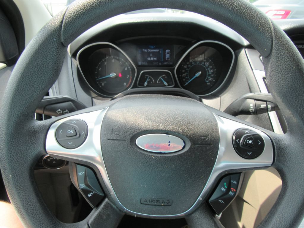 Used 2012 Ford Focus SE FWD image 13