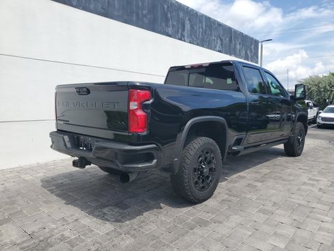 Used 2024 Chevrolet Silverado 2500 High Country w/ High Country Premium Package AWD/4WD image 6