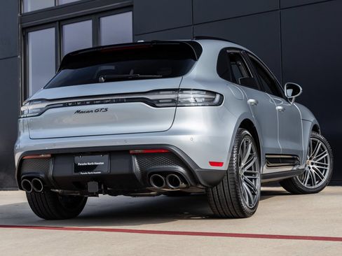 Certified 2026 Porsche Macan GTS AWD/4WD image 11