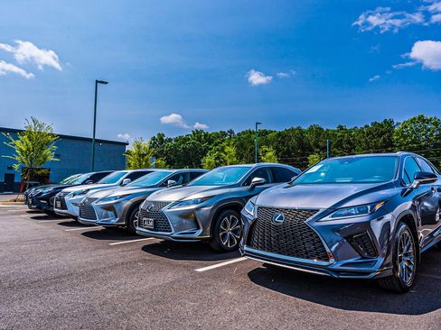 Used 2022 Dodge Charger SXT image 50