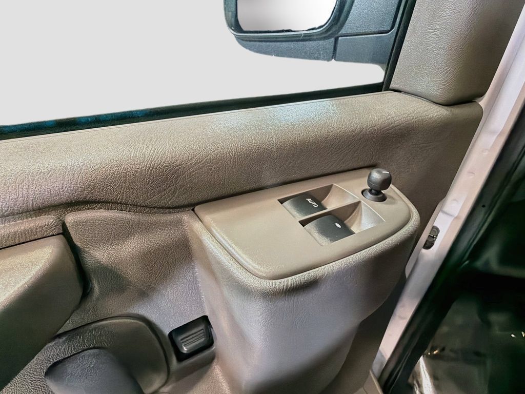 Used 2025 GMC Savana 2500 w/ Driver Convenience Package RWD image 26