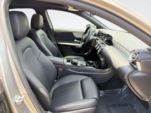 Used 2019 Mercedes-Benz A 220 image 31